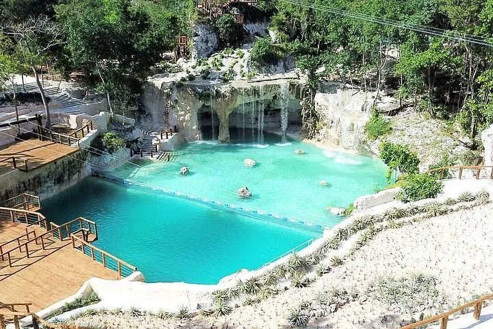 Scape Park Cap Cana - Parque de aventuras ecológico y cenotes