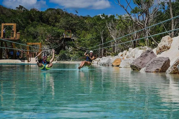 Scape Park Cap Cana - Parque de aventuras ecológico y cenotes