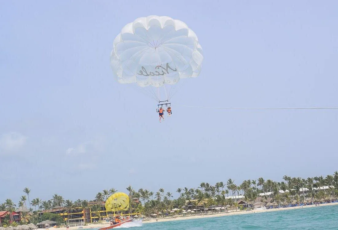 Parasailing en Punta Cana