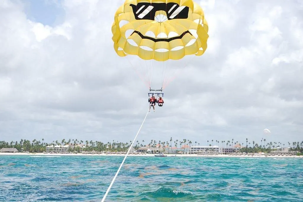 Parasailing en Punta Cana
