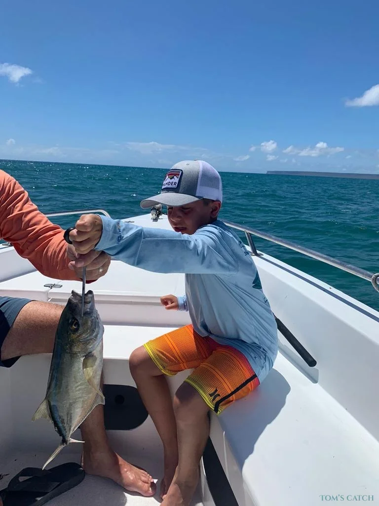 Pesca de Fondo - Aventura de pesca en aguas profundas