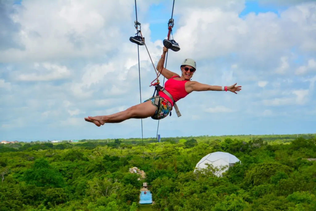 Zipline Mega Splash VIP en Bávaro Adventure Park